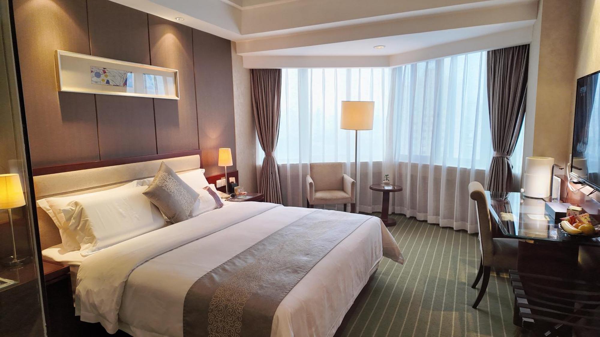 Kunming Haitian Hotel Экстерьер фото