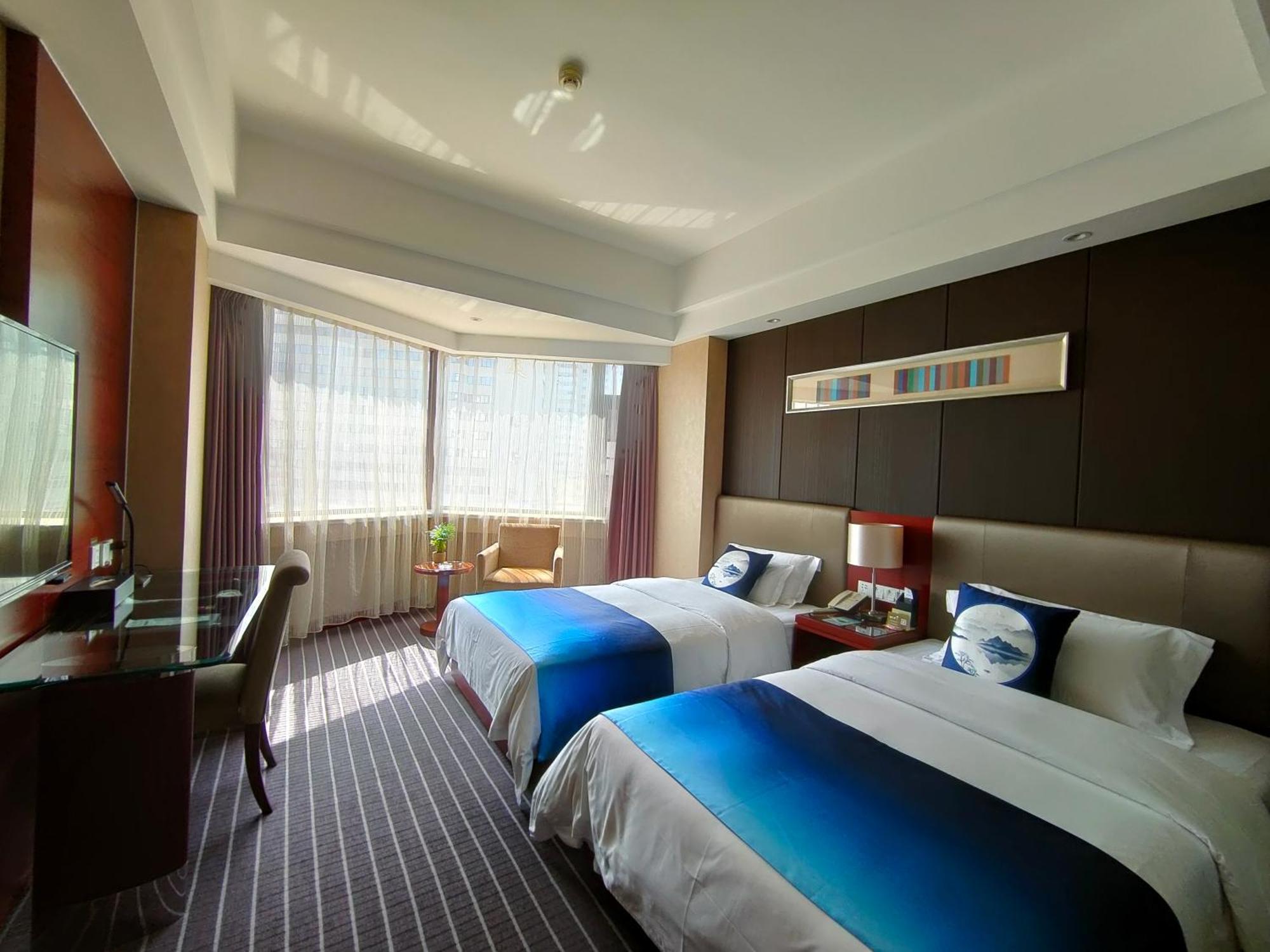 Kunming Haitian Hotel Экстерьер фото