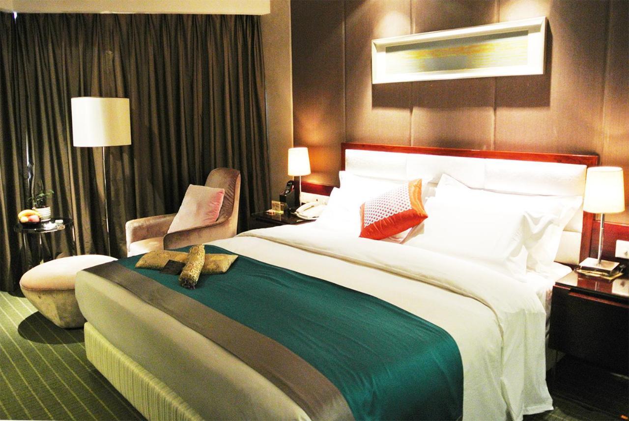 Kunming Haitian Hotel Экстерьер фото
